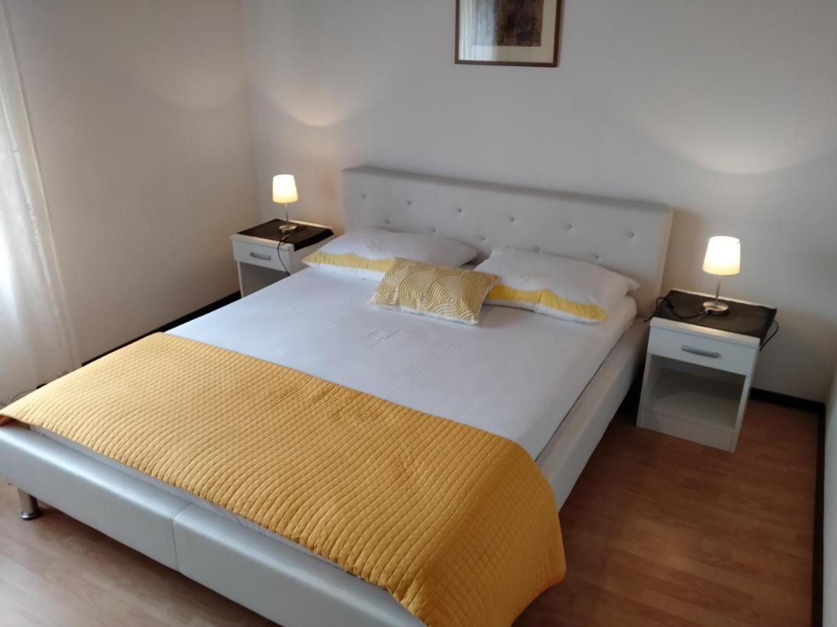 Apartment Avsec Krk Town